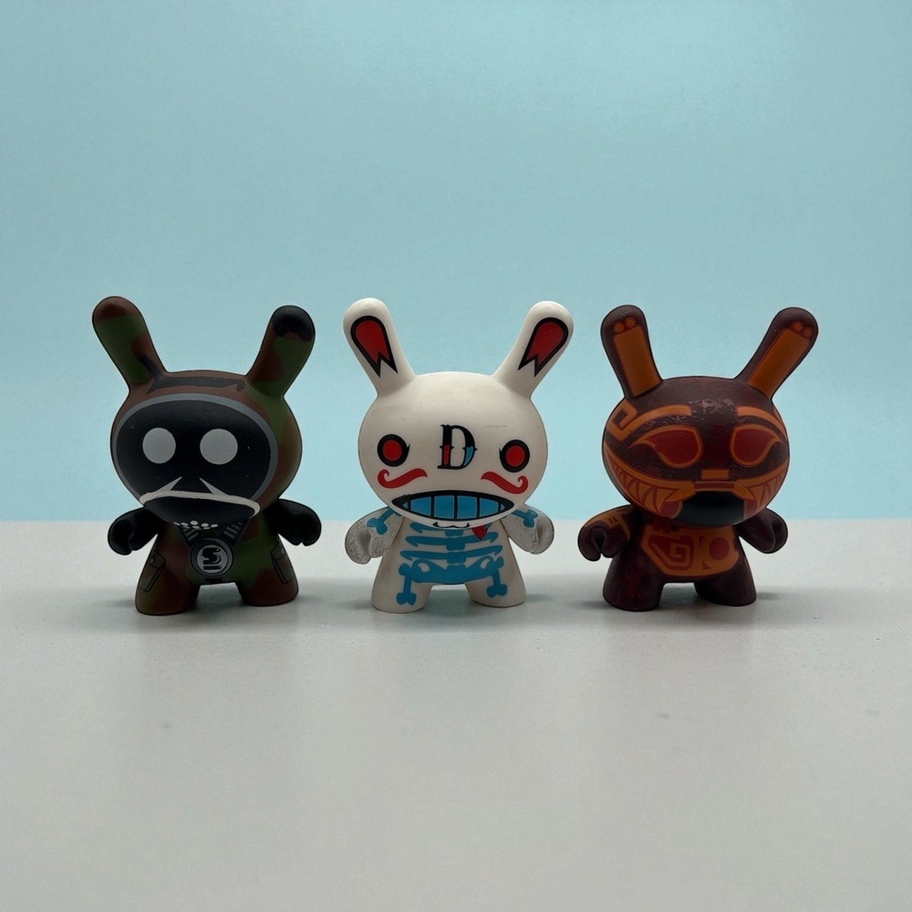 KIDROBOT‎ DUNNY LOT OF 3 OKTUS CAMO SKET AZTECA